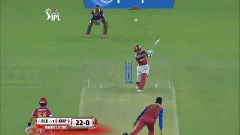 M50: KXIP vs RCB – Wriddhiman Saha Six background