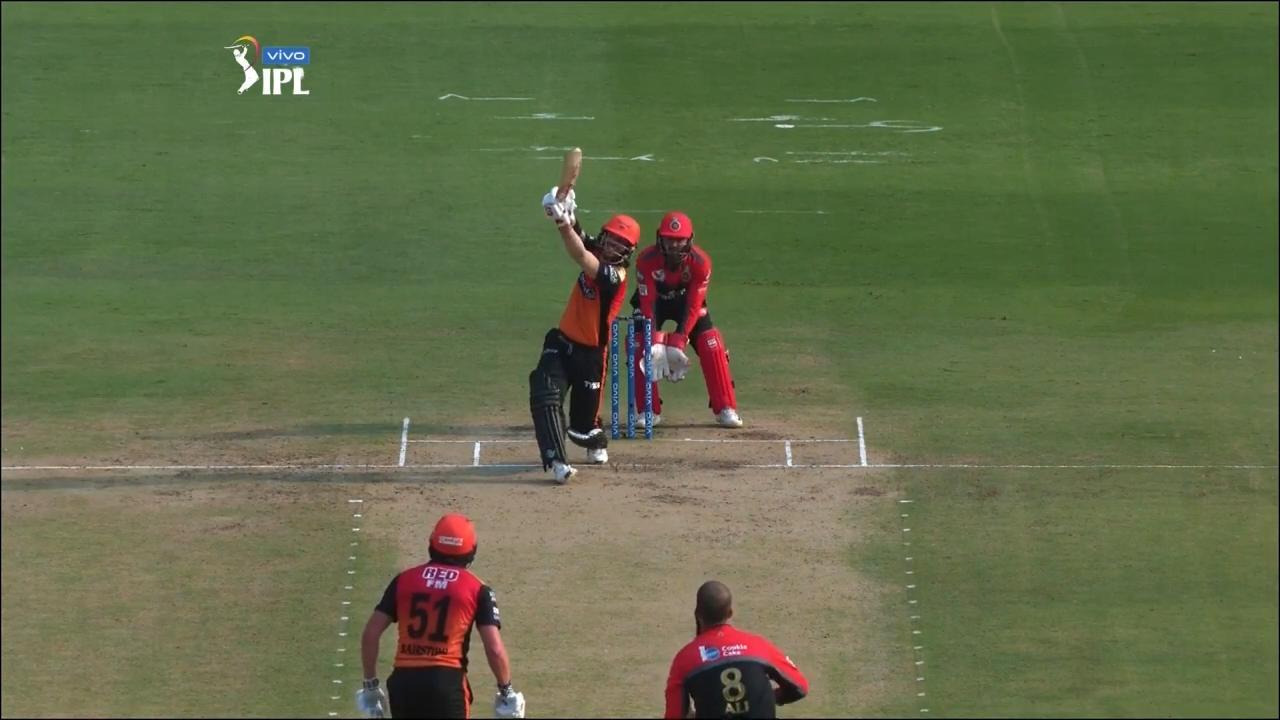 M11: SRH vs RCB – David Warner Six