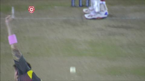 M59: KXIP vs SRH – Praveen Kumar Wicket background