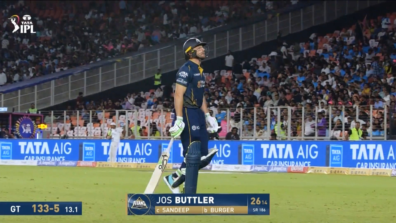IPL 2026 M09: GT vs RR - Jos Buttler Wicket