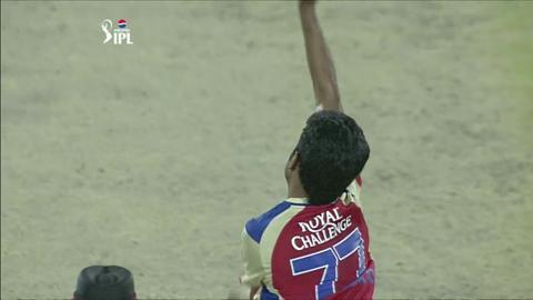 M57: DD vs RCB – Morne Morkel Wicket background