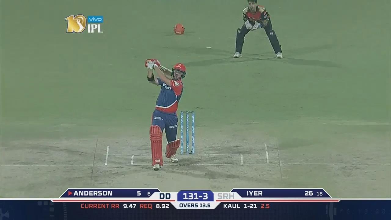 M40: DD vs SRH – Corey Anderson Six