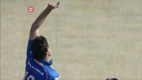 M69: KXIP vs MI – Adam Gilchrist Wicket