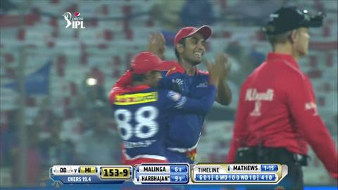 M21: DD vs MI – Harbhajan Singh Wicket background