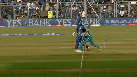 M15: MI vs PWI – Rohit Sharma Six background