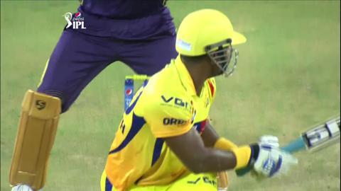M21: CSK vs KKR – Dwayne Smith Wicket background