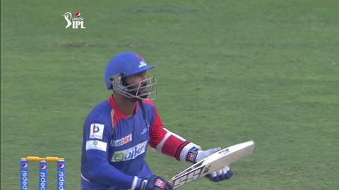 M12: SRH vs DD – Dinesh Karthik Wicket