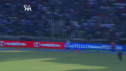 M34: KXIP vs KKR – Glenn Maxwell Wicket