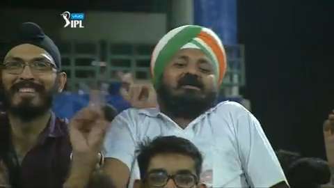 M59: GL vs SRH – Amazing Moments background