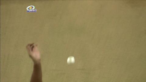 M62: MI vs SRH – Dwayne Smith Wicket