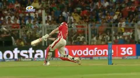 M7: MI vs KXIP – George Bailey Six