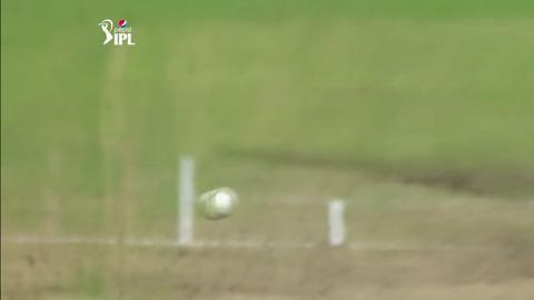M31: RCB vs KXIP – Shivam Sharma Wicket background