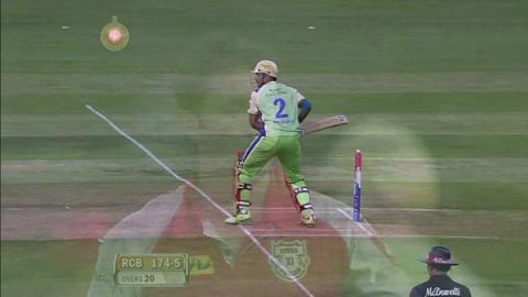 M63: RCB vs KXIP – Lokesh Rahul Wicket
