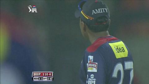 M32: DD vs KXIP – David Hussey Six