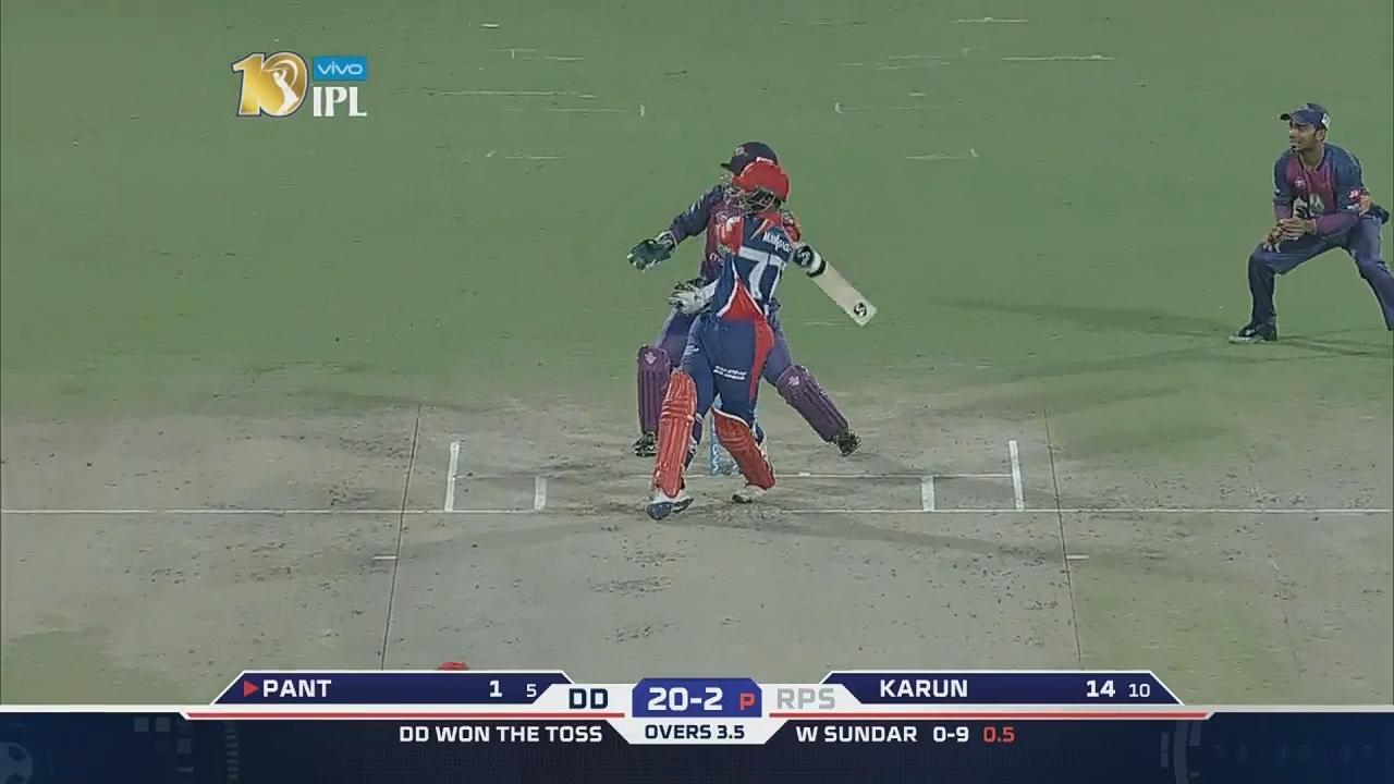 M52: DD vs RPS – Rishabh Pant Six background