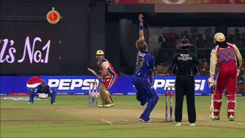 M27: RCB vs RR – Ajit Chandila Catch