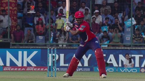M26: DD vs KKR – Carlos Brathwaite Six