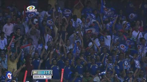 M49: MI vs CSK – Sachin Tendulkar Six