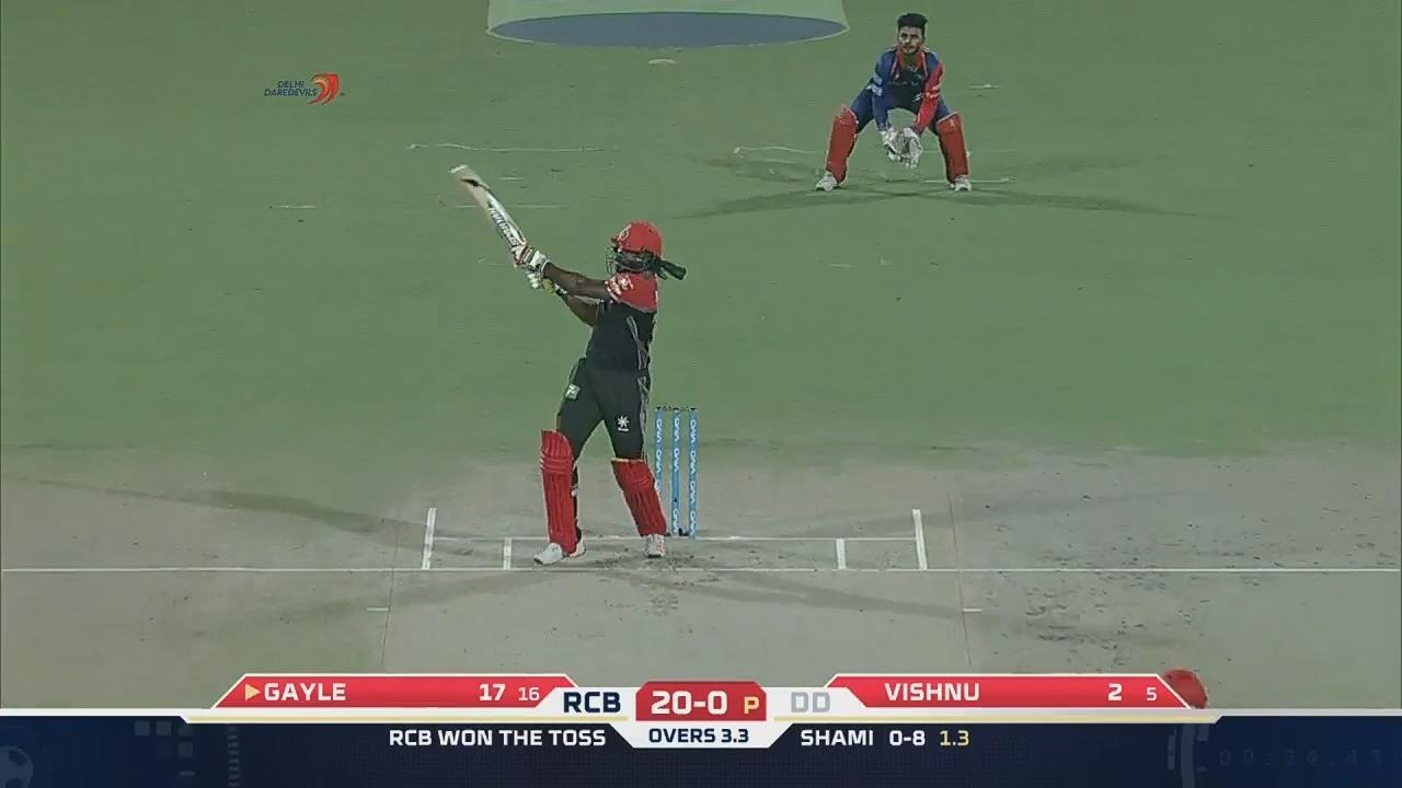 M56: DD vs RCB – Chris Gayle Six