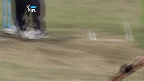 M60: RCB vs SRH – Ben Cutting Six