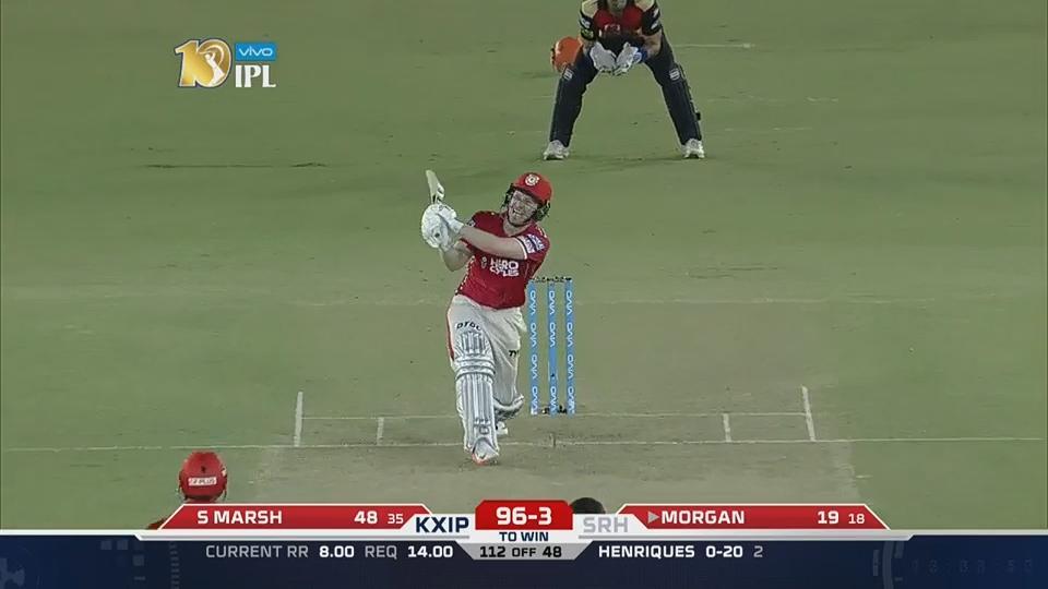 M33: KXIP vs SRH – Eoin Morgan Six