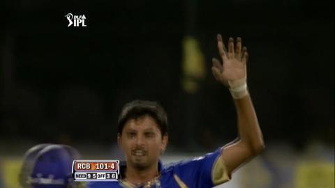 IPL 2012 Match 18 – RCB vs RR: Wickets