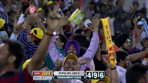 M59: KXIP vs SRH – Thisara Perera Six background