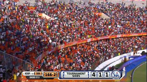 M39: SRH vs KXIP – David Warner Six