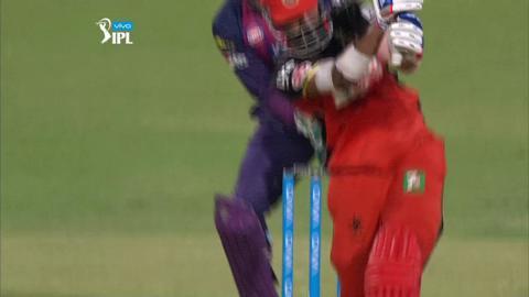 M35: RCB vs RPS – Lokesh Rahul Six