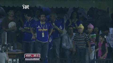 Match 48 RR vs KXIP – Mahmood's Wicket