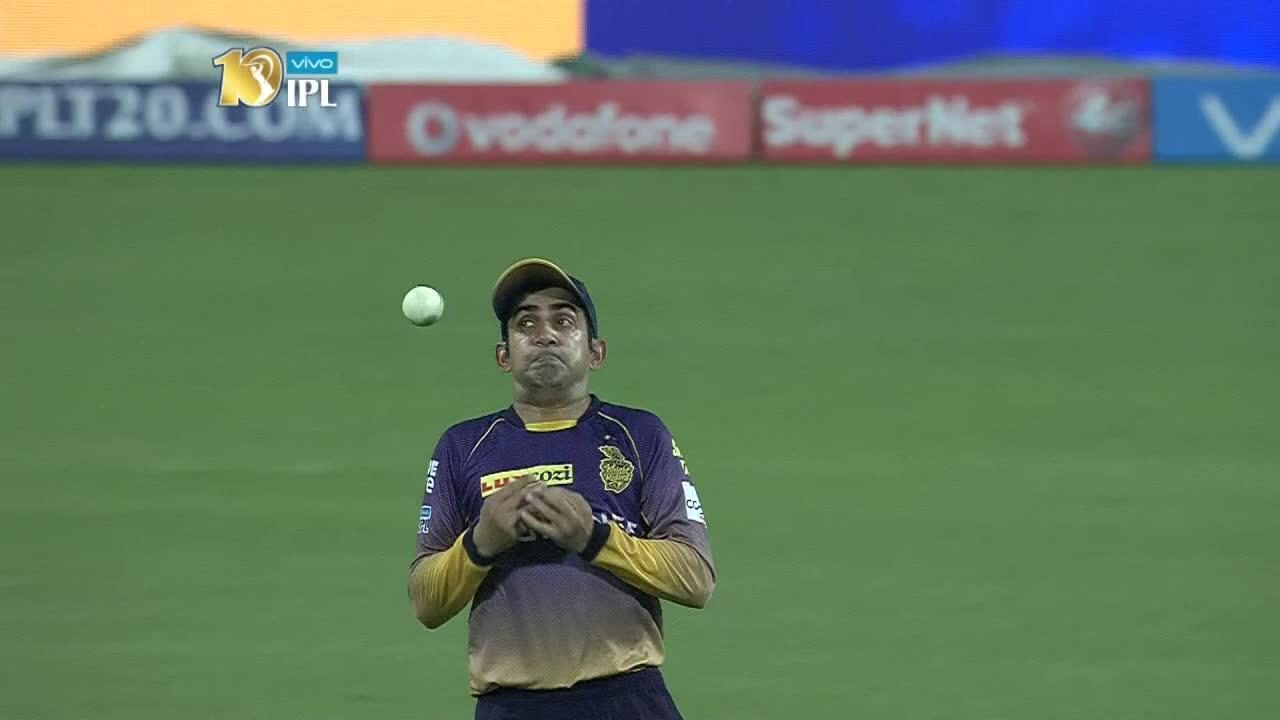 One, Two, Three, Oops & Catch - Gambhir finally pouches it