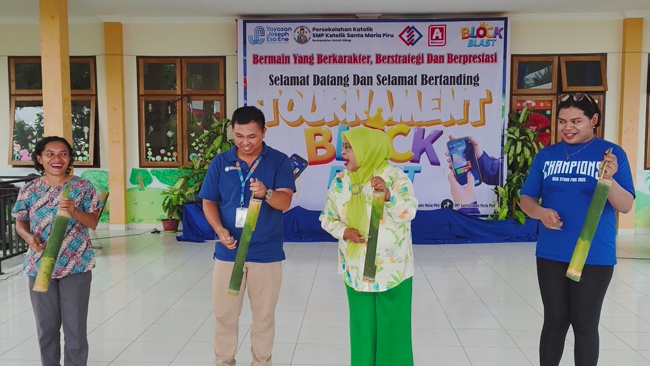 Pembukaan Tournament Block Blast di Persekolahan Katolik Santa Maria Piru background