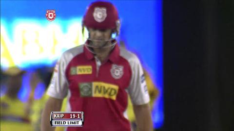 M11: KXIP vs CSK – Adam Gilchrist Wicket