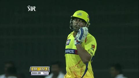 Qualifier 2: CSK vs DD – Vijay's Wicket