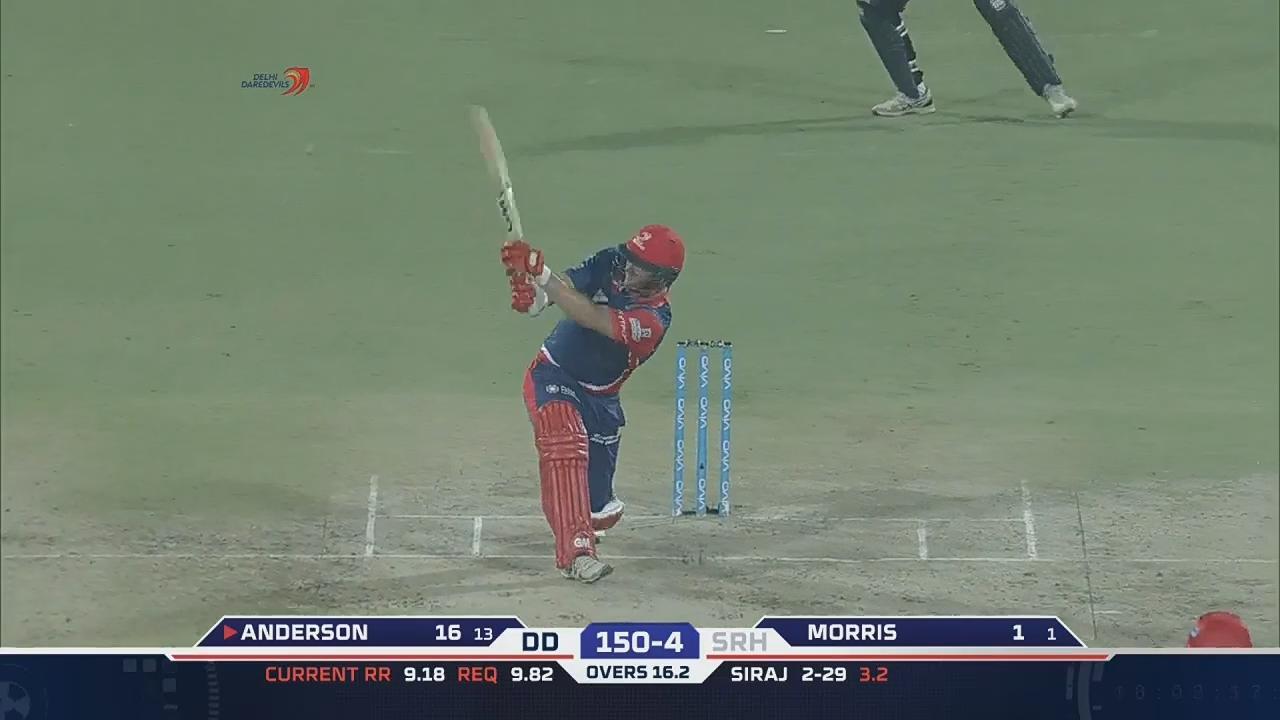 M40: DD vs SRH – Corey Anderson Six