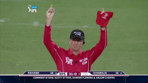 M33: DD vs RPS – Usman Khawaja Six