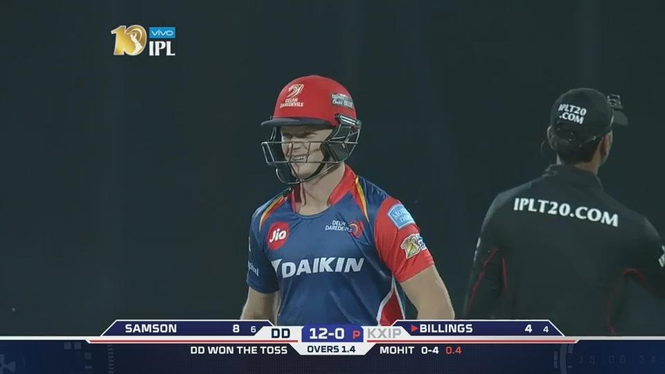 M15: DD vs KXIP – Sam Billings 55 background