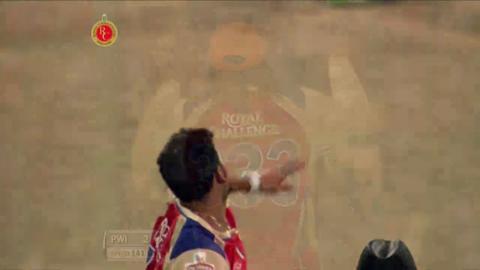 M31: RCB vs PWI – Aaron Finch Wicket