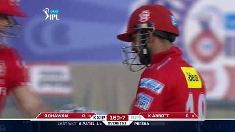 M53: RPS vs KXIP – Rishi Dhawan Six