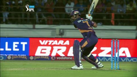 M6: GL vs RPS – MS Dhoni Six