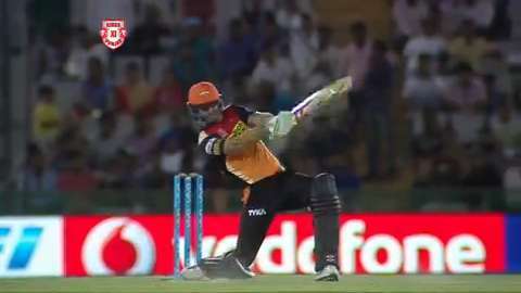 M46: KXIP vs SRH – Amazing Moments background