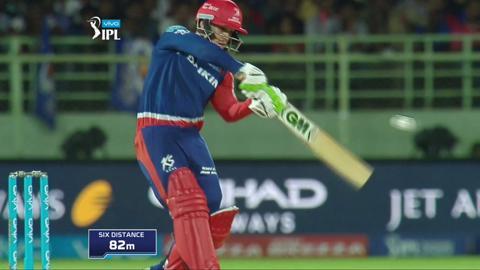 M47: MI vs DD – Quinton de Kock Six background