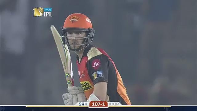 Kane Williamson's classy 54*(27)