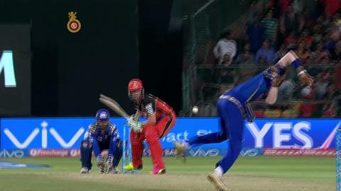 M41: RCB vs MI – AB de Villiers Wicket