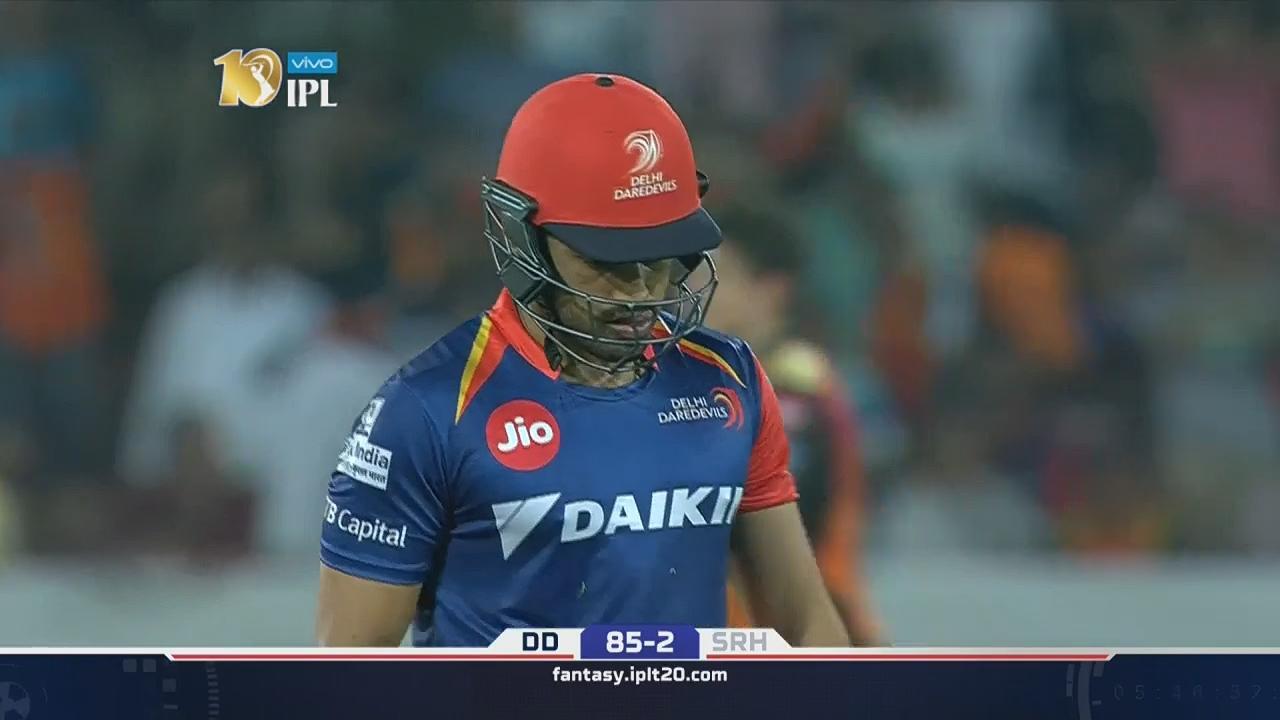 M21: SRH vs DD – Karun Nair Wicket background