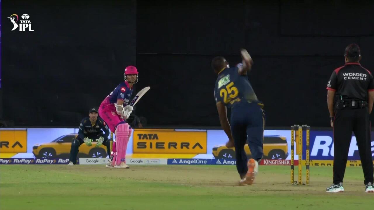 IPL 2026 M09: GT vs RR - Yashasvi Jaiswal Six