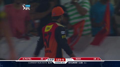 M18: SRH vs KXIP – Axar Patel Six