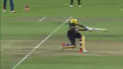 M42: KKR vs DD – Robin Uthappa Six