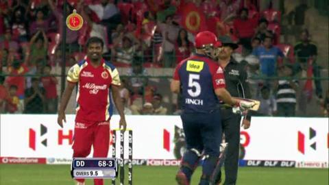 Match 5 RCB vs DD - Finch's Wicket