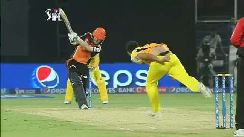 M34: SRH vs CSK – Eoin Morgan Six